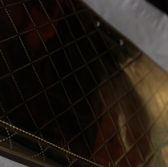 BCBGMAXAZRIA Gold "Suri" Envelope Clutch - Picture 8 of 16